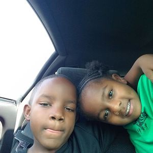 Meet your Posher, Monique